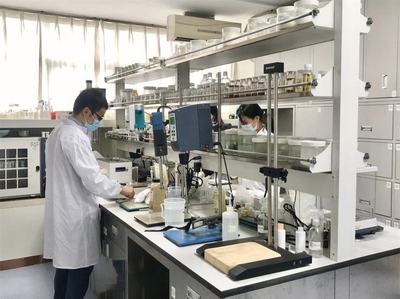 肇慶化妝品產業鏈探秘 從OEM代工到品牌銷售，一站式購物指南